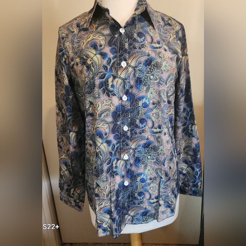 U12 Blue & purple floral paisley button-up long-sleeve flowy blouse